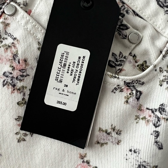 NWT Rag & Bone Micro Floral Boy High Waist Cropped Jeans sz 28 - Picture 9 of 9
